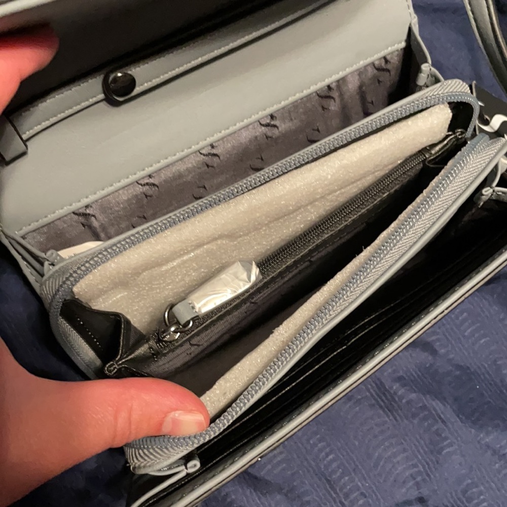 Small purse - Picture 4 of 4
